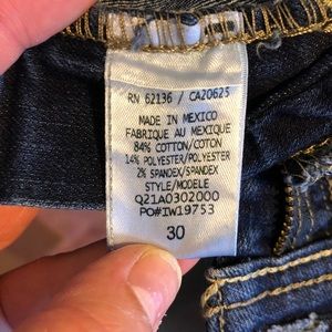 Guess Shorts - Guess cuffed dark denim shorts, SZ 6 Guess Shorts - Guess cuffed dark denim shorts, SZ 6